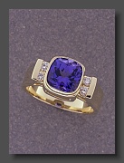 4-201_RG5039 Tanzanite